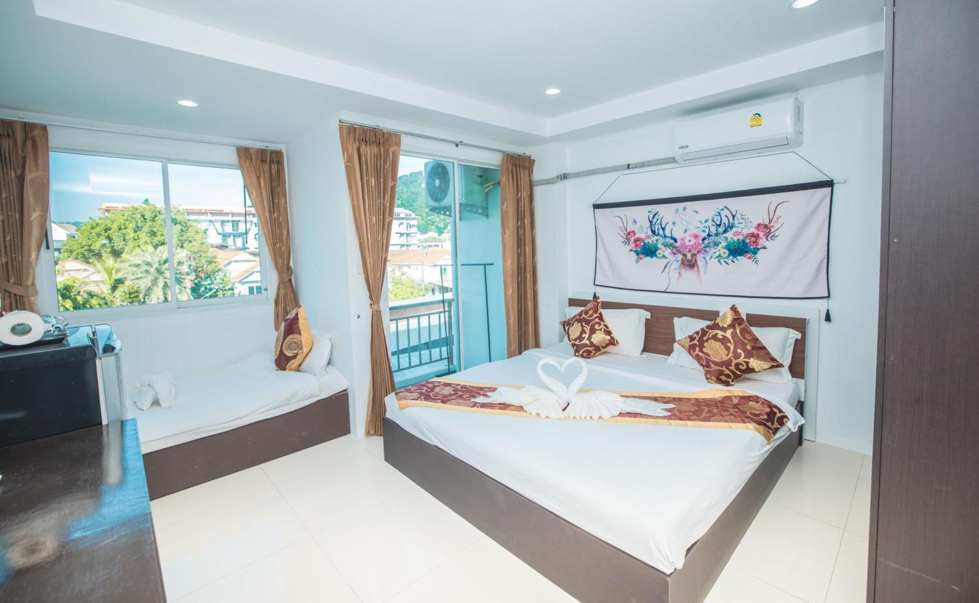 Happy 99 Guest House Patong Eksteriør bilde