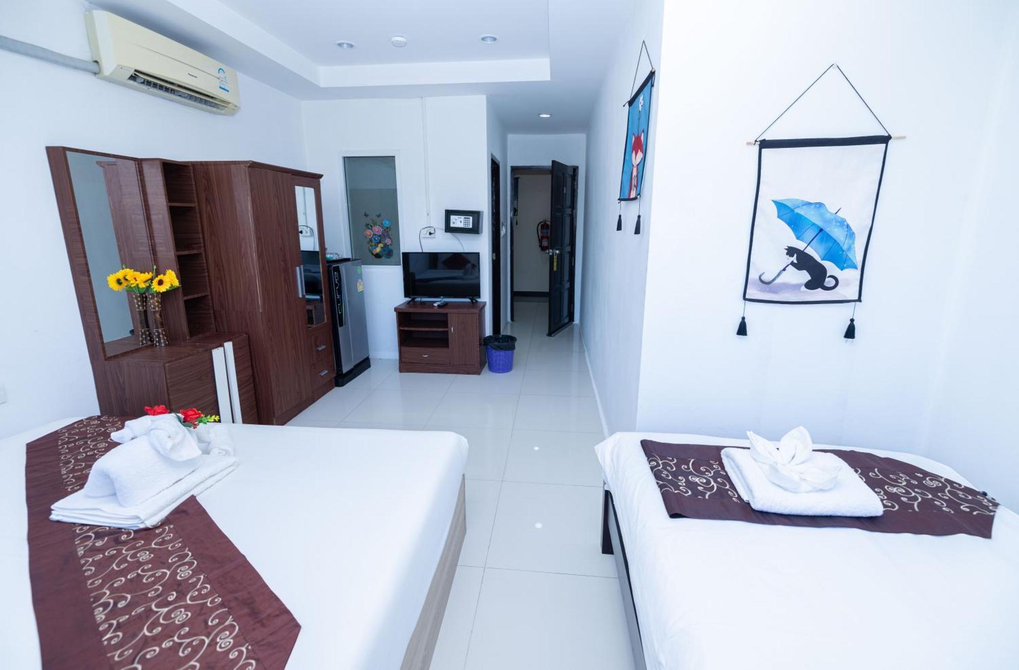 Happy 99 Guest House Patong Eksteriør bilde