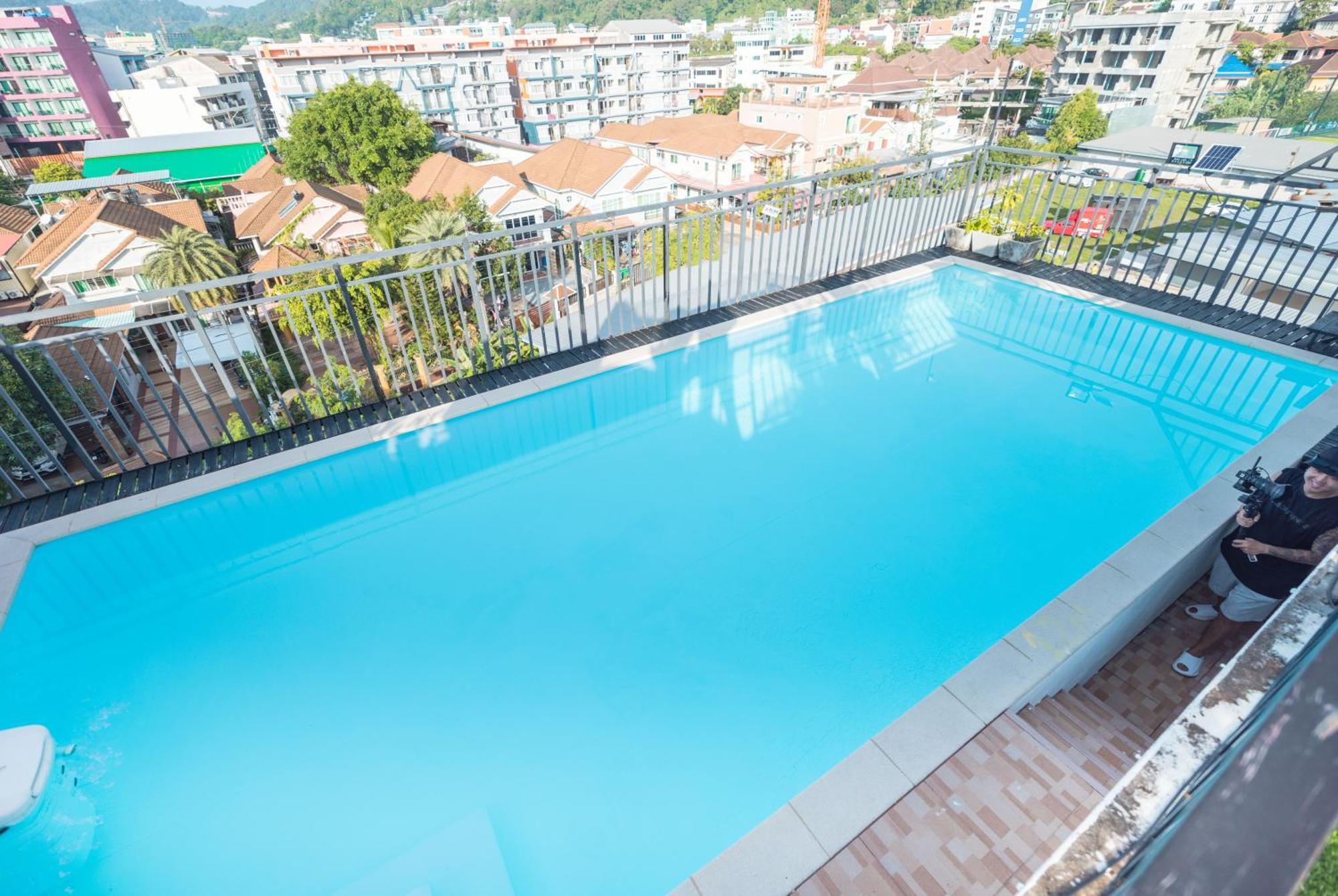 Happy 99 Guest House Patong Eksteriør bilde