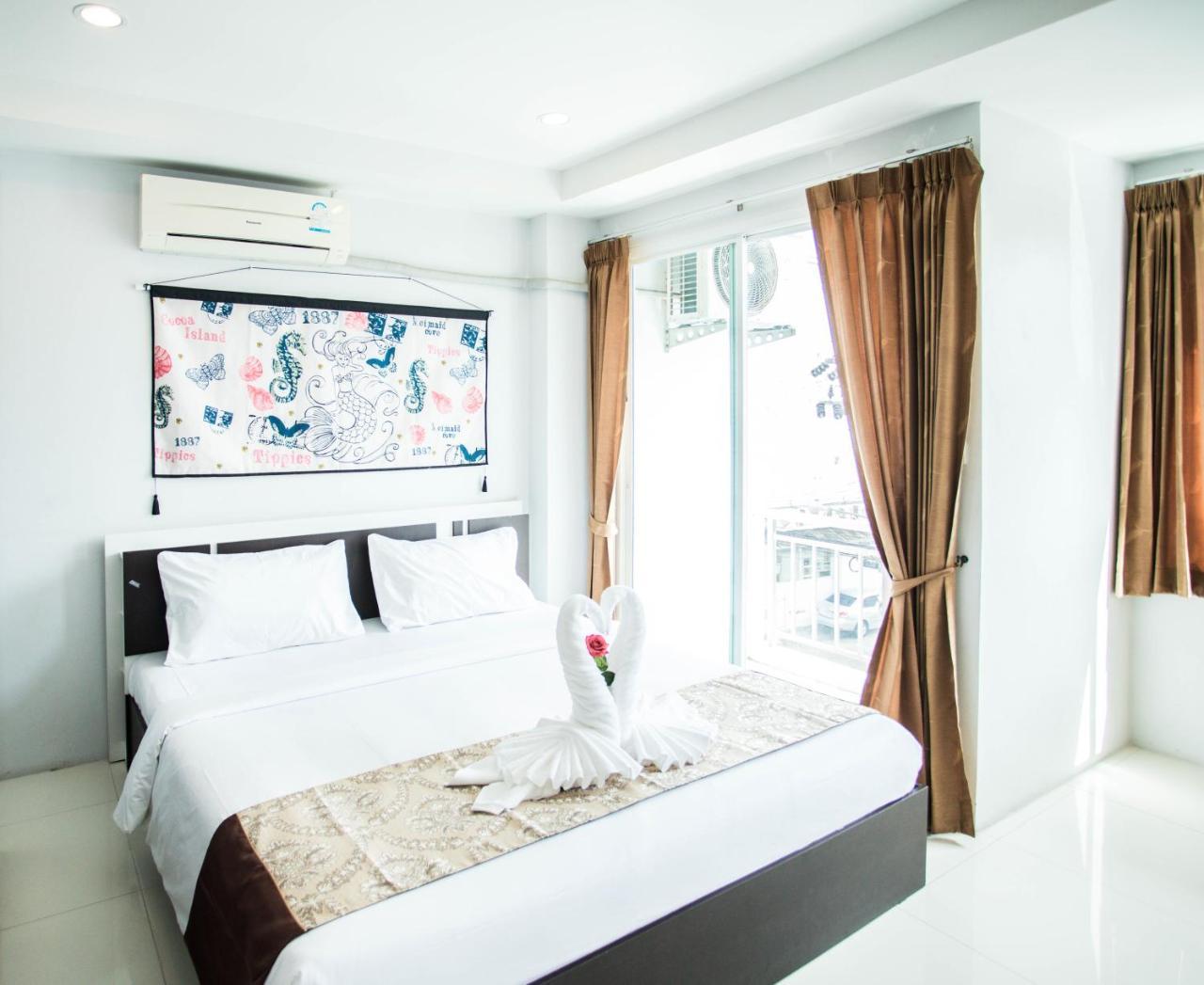 Happy 99 Guest House Patong Eksteriør bilde