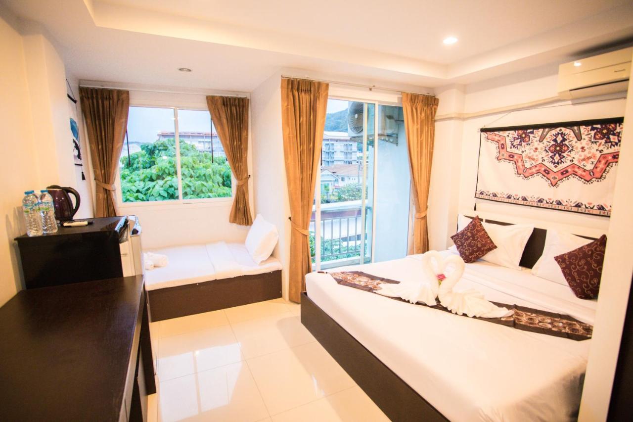 Happy 99 Guest House Patong Eksteriør bilde
